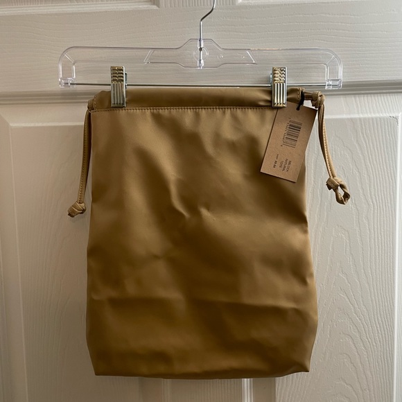 Steve Madden - Picture 4 of 4